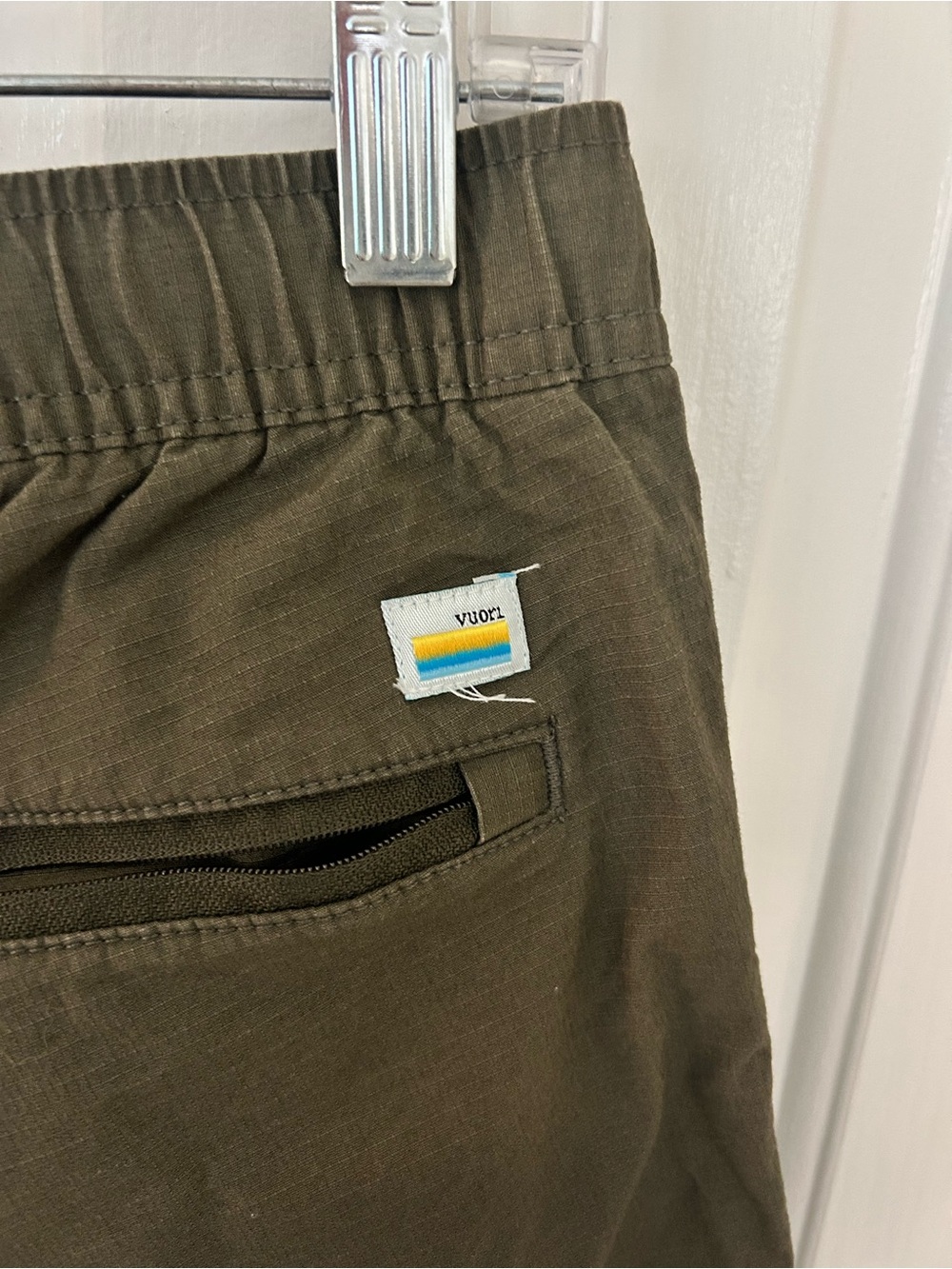 Vuori Men’s Ripstop Shorts In Dark Oregano - Picture 6 of 7